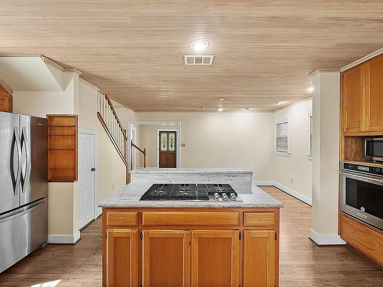 1700 Virginia Ave — Photo 11