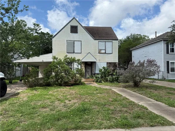 2809 Austin St, Corpus Christi, TX 78404