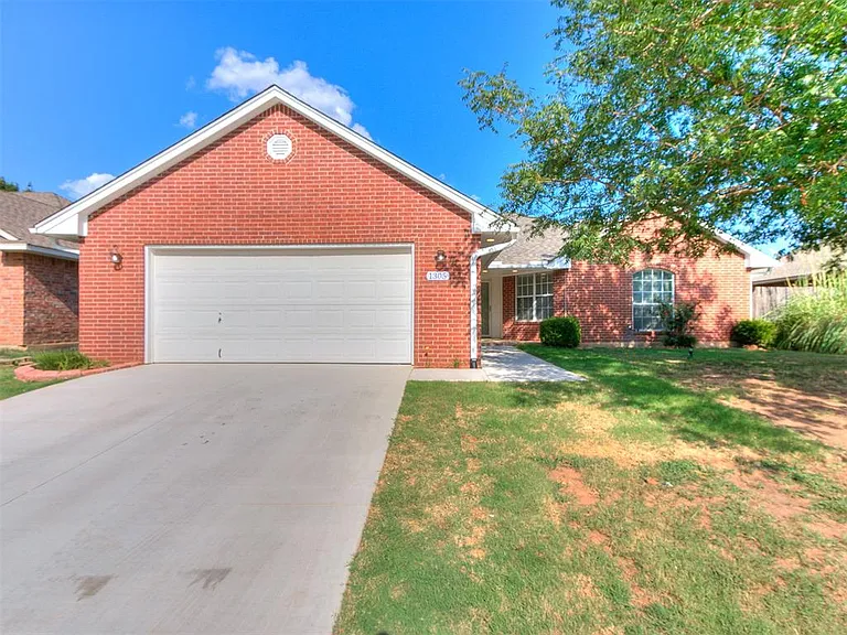 1305 Melisa Dr — Photo 6