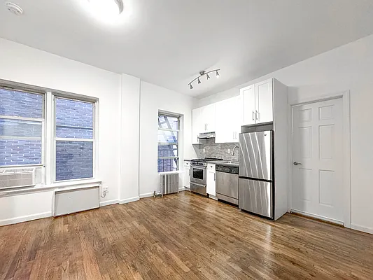 Rented by Dallien Realty Limited Liability Company | media 5