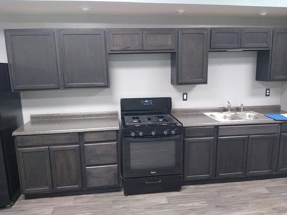 1st image of 114 E Main St #3