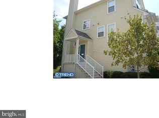 7501 Juniper Ln, Palmyra, NJ 08065