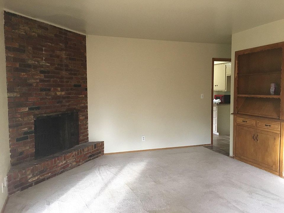 Living Room with Fireplace