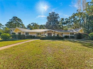 904 N Ash St, Springfield, GA 31329