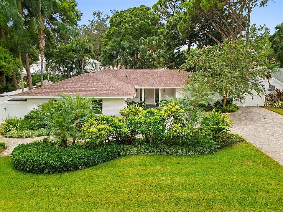 1st image of 1398 88TH AVENUE N