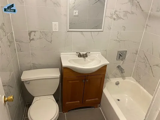 Rented by Fifth & Forever LLC | media 28