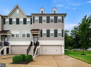 464 Rowan St, Warminster, PA 18974