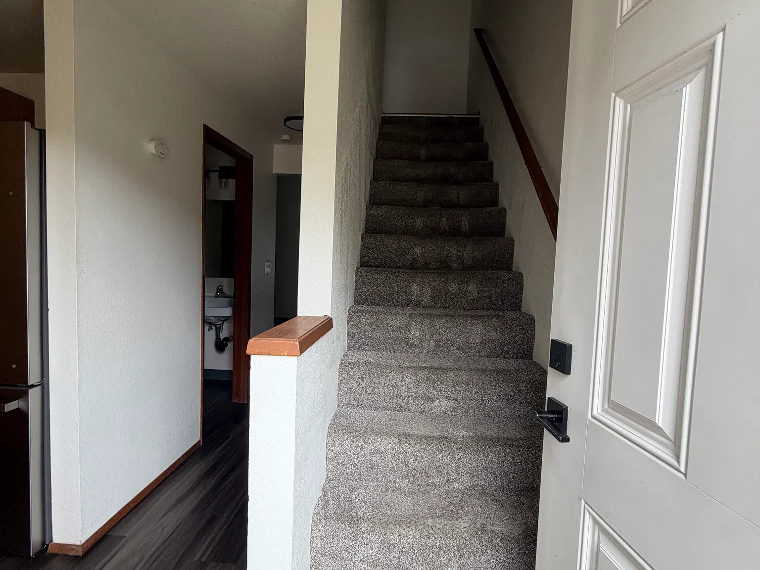 2 bed, 1.5 bath, 925 sqft, $1,500 — Photo 3