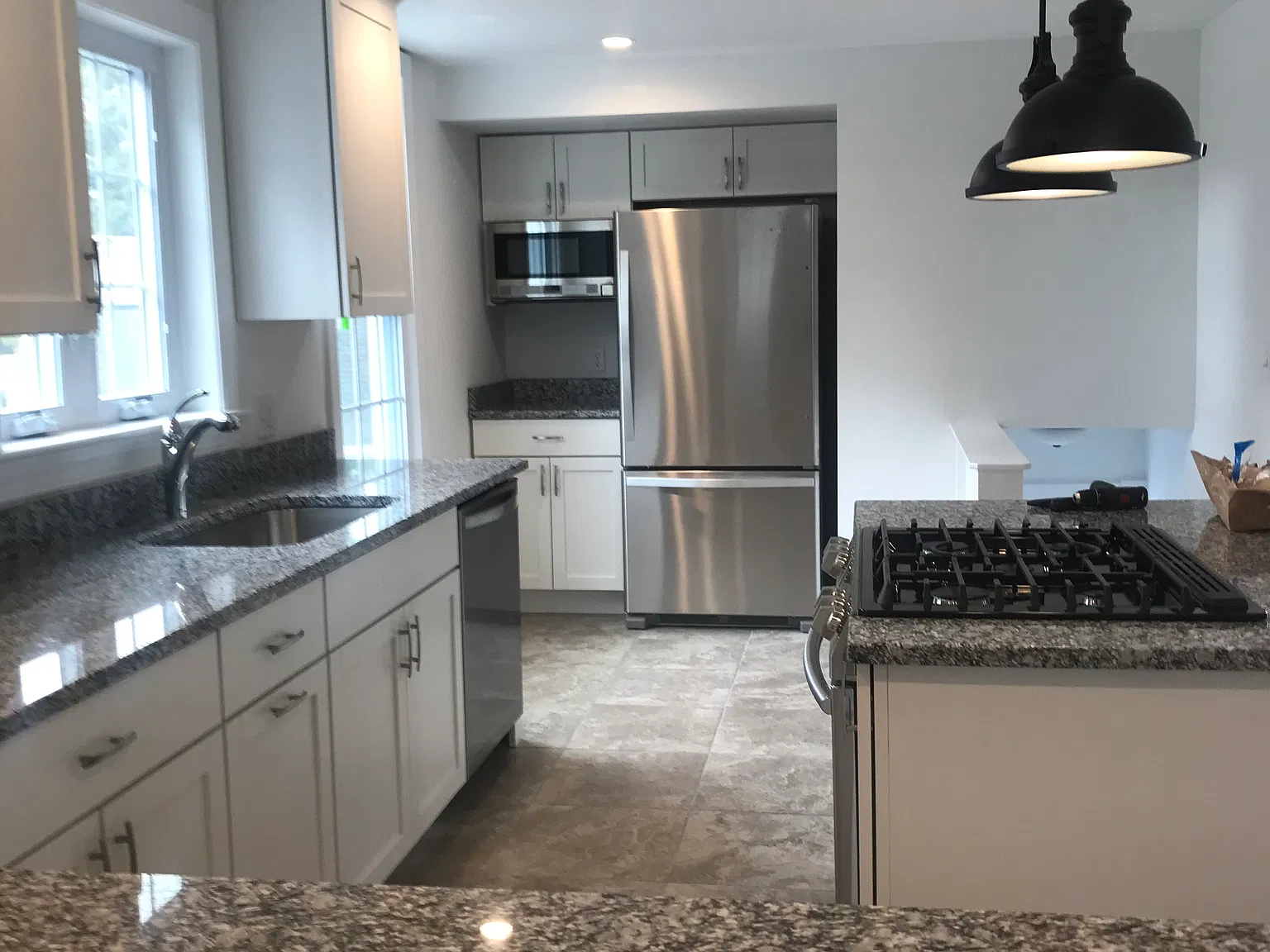 2 bed, 1900 sqft, $2,000 — Photo 4