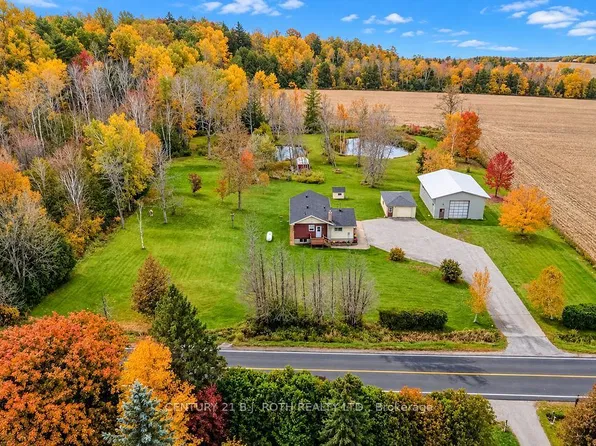 1398 Old Fort Rd, Tay, ON L4R 4K3