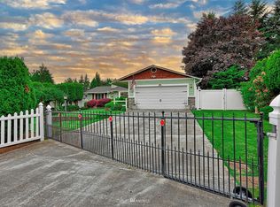 9118 10th Pl W, Everett, WA 98204
