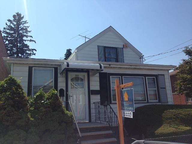 1st image of 864 E 95th St