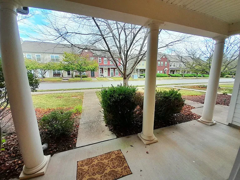 2021 Hemlock Dr — Photo 9