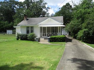 513 W 16th St, Laurel, MS 39440