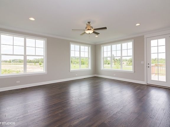 5th image of 17051 Clover Avalon Dr Building B