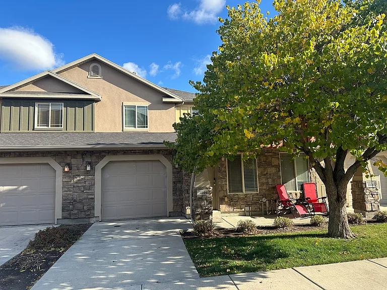 1014 W Village River Ln — Photo 1