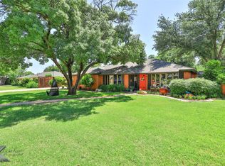 2049 Old Orchard Rd, Abilene, TX 79605