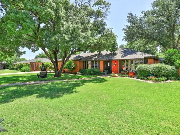 2049 Old Orchard Rd, Abilene, TX 79605