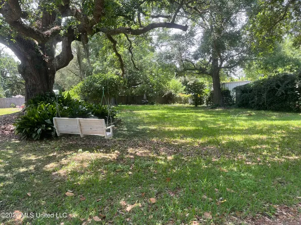 241 Walston Ave, Gulfport, MS 39507