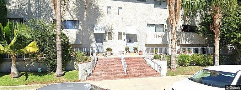 1st image of 11643 Chandler Blvd