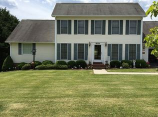 1016 Morehead Ln, Pulaski, VA 24301