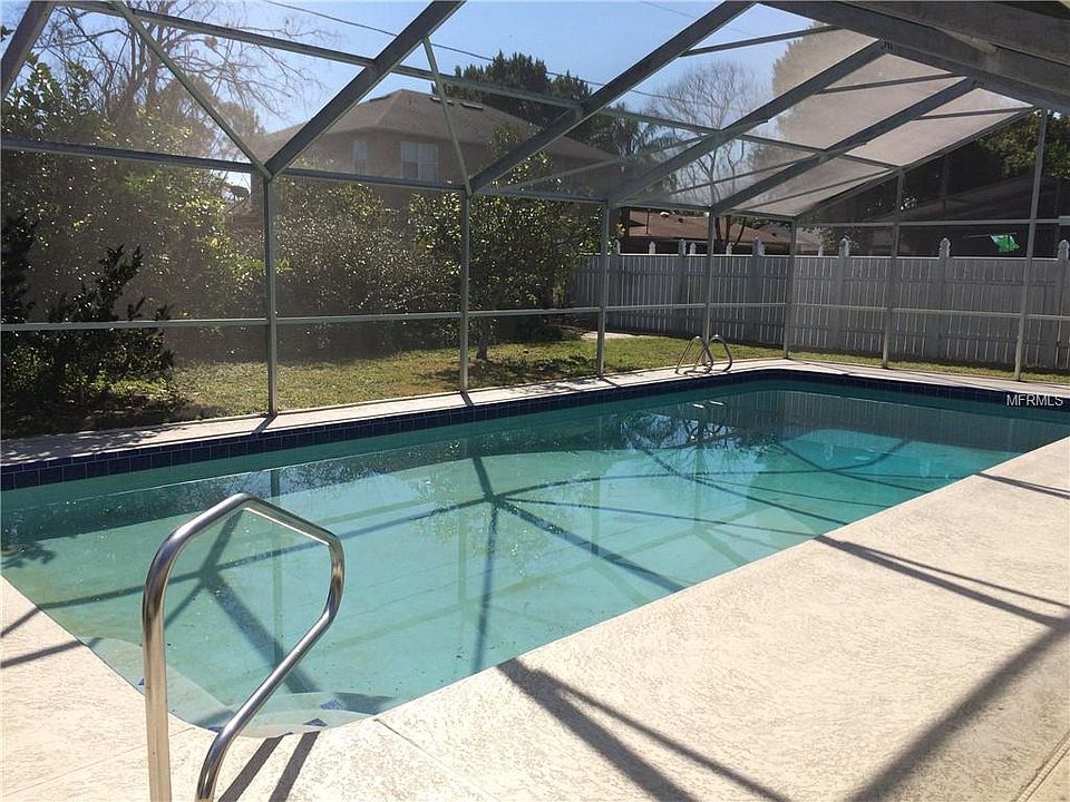 1st image of 1011 Feather Dr