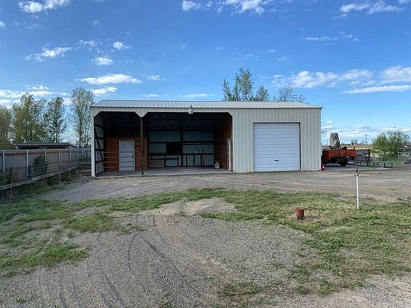 3rd image of 550 5th Ave W