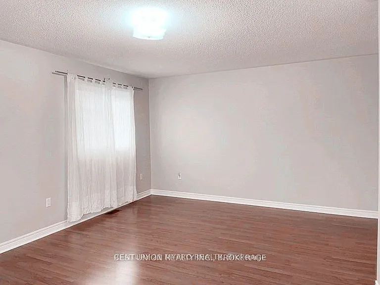 32 Goode St — Photo 5