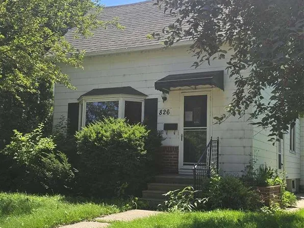 826 6th Ave S, Saint James, MN 56081