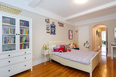 Rented by Rachel Realty