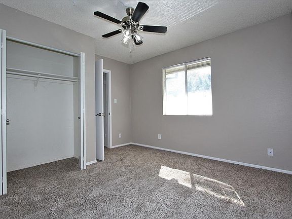 4th image of 1309 Summer Oak Dr APT E