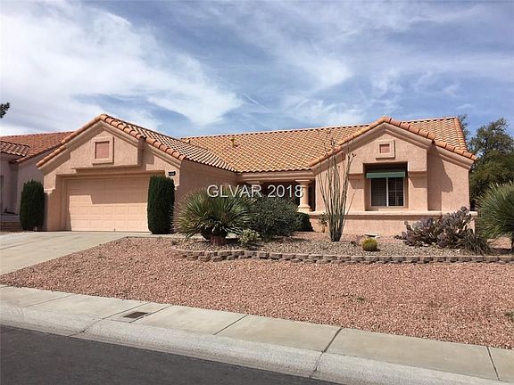 2nd image of 2625 Highvale Dr