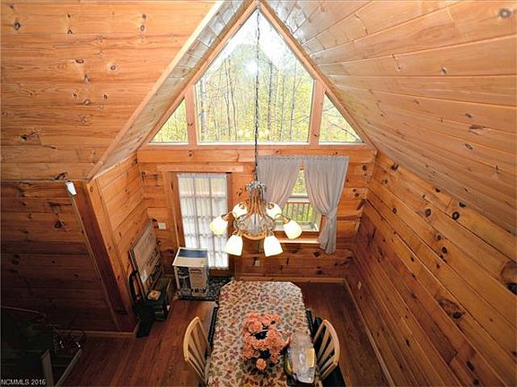 3rd image of 697 Oleander Ln #14/15