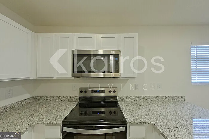 187 Lochwolde Dr — Photo 5