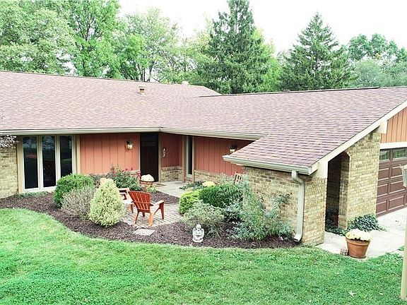 2nd image of 630 Sun Valley Ct