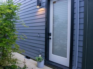 12071 SE Oak St #12, Portland, OR 97216