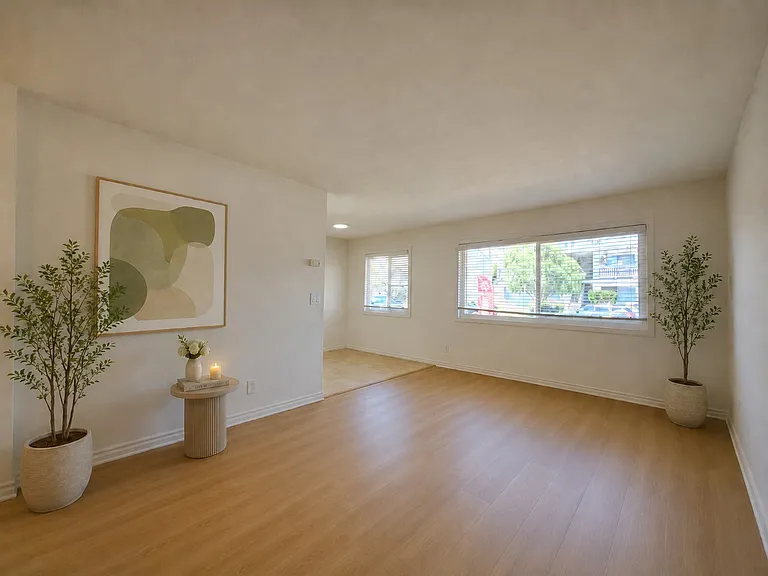 25206 Bigelow Rd #2 — Photo 1