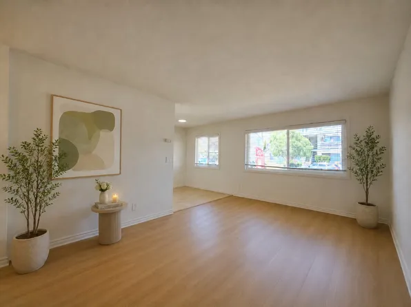 25206 Bigelow Rd APT 2, Torrance, CA 90505