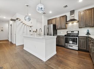 637 Lorhan Dr #637, Piscataway, NJ 08854