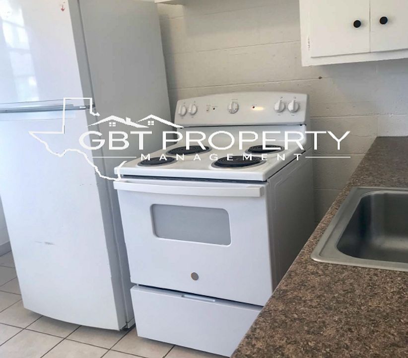1st image of 804 S Avenue C Unit B