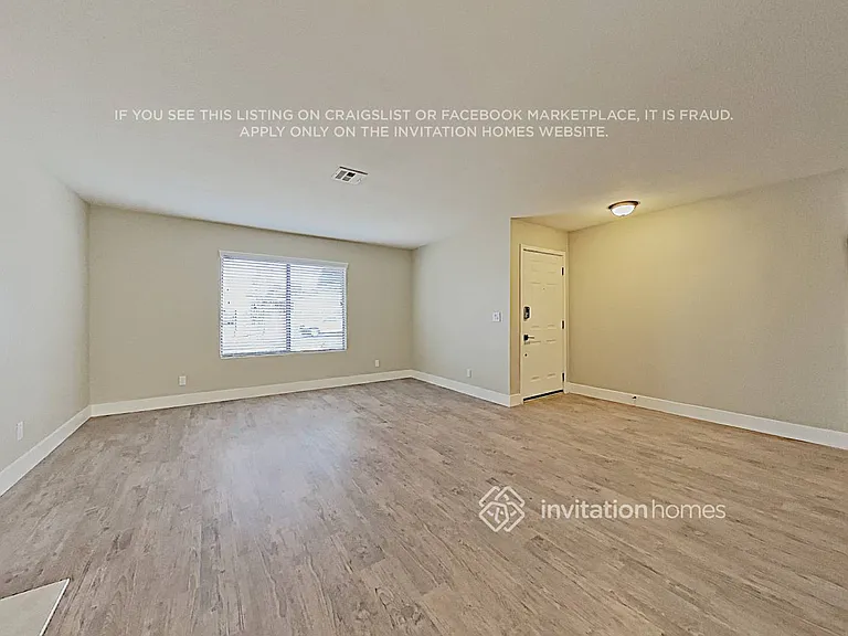 331 Preston Dr — Photo 3
