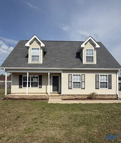 1135 Eastwoods Dr Photo 1