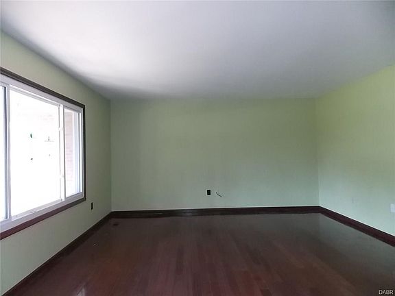 3rd image of 6618 Noranda Dr