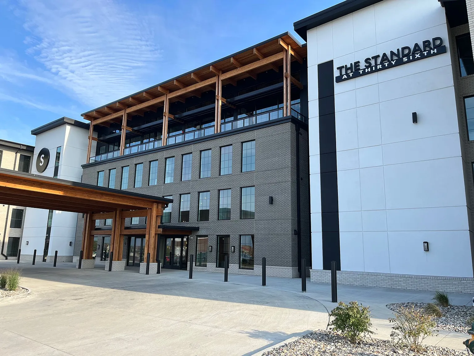 The Standard at 36th Street — Photo 1