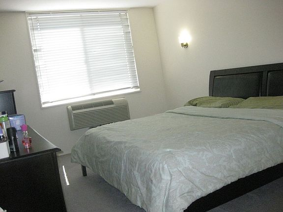 bedroom - master