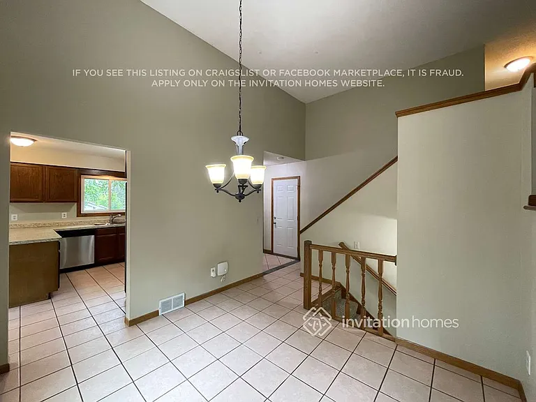 5325 W 140th St — Photo 6