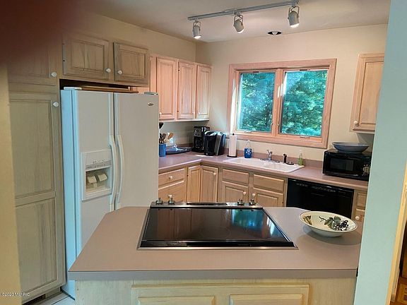 2nd image of 7012 Sand Dune Dr