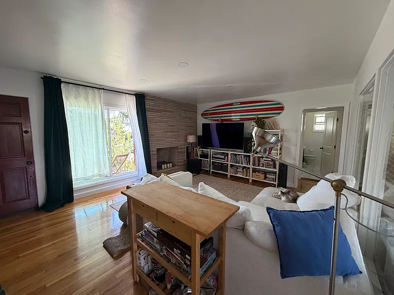 1000 Prospect Ave — Photo 3