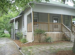 537 Sycamore Ln, East Lansing, MI 48823