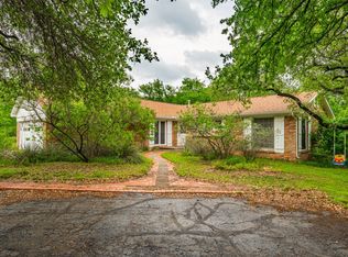 403 Paint Brush Rd, Lakeside, TX 76108